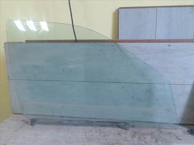 SUZUKI Baleno 1998.09.01-2002.12.31 Jobb első ajtóüveg