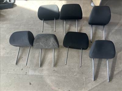 Skoda Fabia 2 fejtámla 