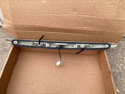 Lancia Ypsilon II hátsó rendszámtábla világítás  735335751