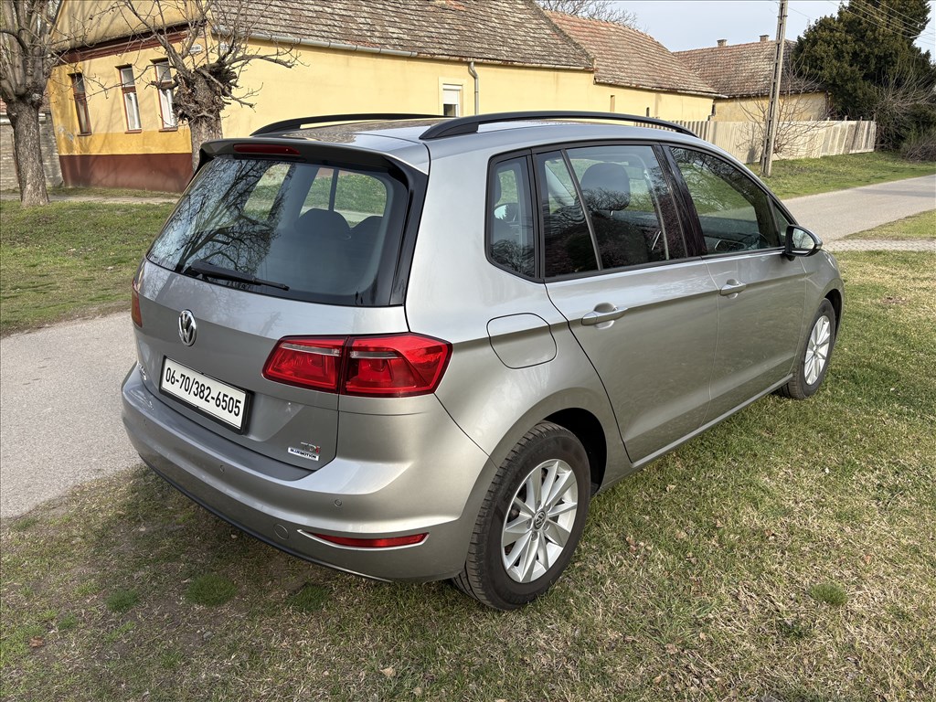 VW GOLF SPORTSVAN 1.6 TDI BMT Trendline DIGIT KLÍMA/TEMPOMAT/ÜLÉSFŰTÉS/VONÓHOROG/FRISS MŰSZAKI 6. kép