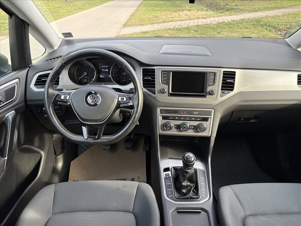 VW GOLF SPORTSVAN 1.6 TDI BMT Trendline DIGIT KLÍMA/TEMPOMAT/ÜLÉSFŰTÉS/VONÓHOROG/FRISS MŰSZAKI 11. kép