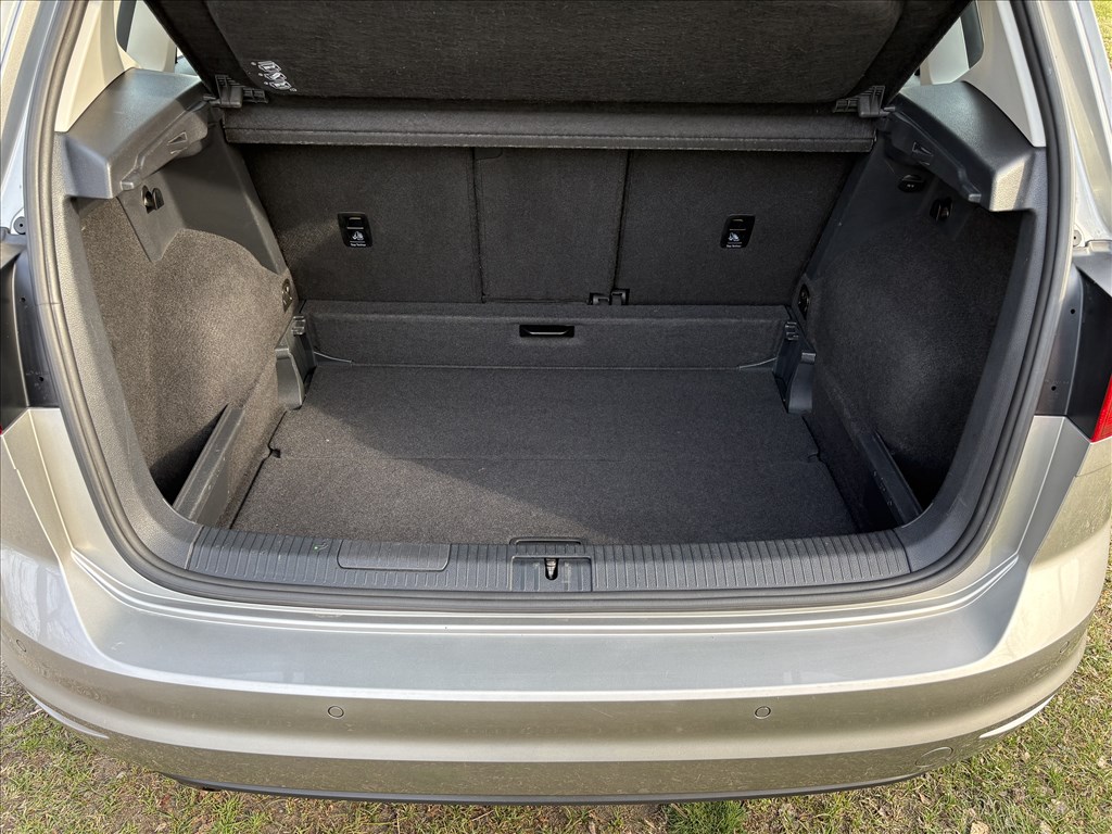 VW GOLF SPORTSVAN 1.6 TDI BMT Trendline DIGIT KLÍMA/TEMPOMAT/ÜLÉSFŰTÉS/VONÓHOROG/FRISS MŰSZAKI 12. kép