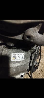 Mazda BT-50 L-Cab váltó 