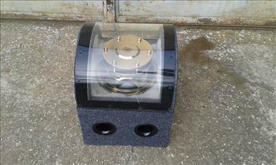 Sal 8' mélynyomó, mélyláda