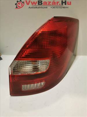 Hátsó lámpa jobb SKODA FABIA II  KOMBI 5j6045112a 5J6045112A