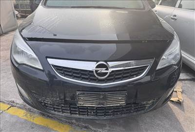 Opel Astra J lökhárító sárvédő lámpa motorháztető homlokfal 