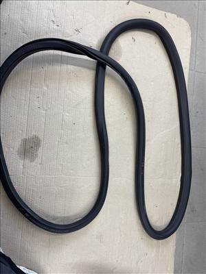 Opel Astra J Bal első ajtó gumikéder tn3032 13259929