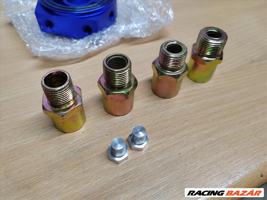 Olajszűrő adapter jeladók bekötéséhez kék 3. kép