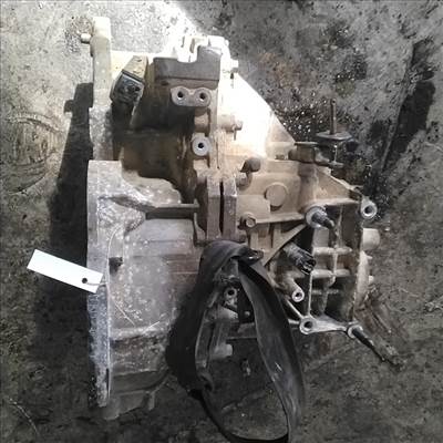 HYUNDAI Tucson 2004.04.01-2009.03.31 Sebességváltó. benzines manuális