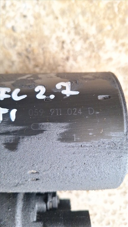 Audi A6 (4F) önindító 059 911 024 D 2. kép