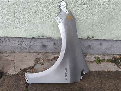 Toyota Corolla (E210) Bal első Sárvédő