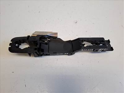 Nissan Leaf (ZE1) jobb hátsó kilincsfészek