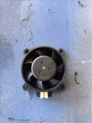 Audi A6, Bmw 4, 7, Skoda Octavia fényszóró ventilátor  148000000905