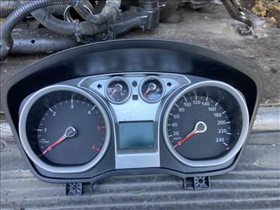 Ford Focus Mk2 Focus 2 facelift Diesel km óra kilométer óra  8v4t10849gj