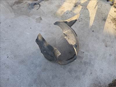 Seat Cordoba II 1.4 16V műanyag dobbetét 