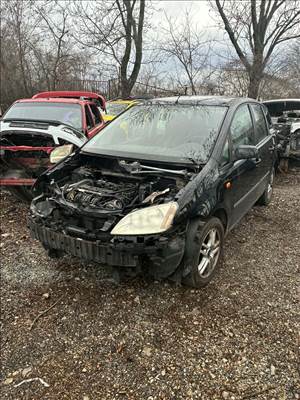 Ford C-Max Mk1 bontott alkatrészei