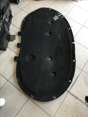 Volkswagen Passat B7 géptető szigetelés