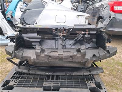 Nissan Qashqai (J10) 1.5 dci facelift Komplett homlokfal 