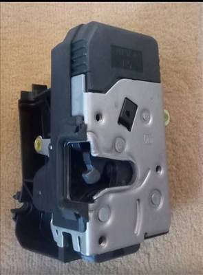 Nissan Primastar Ajtó zárszerkezetek eladók 8050200QAB