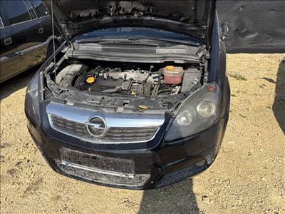 Opel Zafira B 1.9 CDTI 6 sebességes manuális váltó 