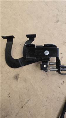 Skoda Fabia I motorháztető zár 6y1827611