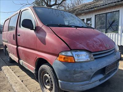Toyota HiAce V 2.4D bontott alkatrészei