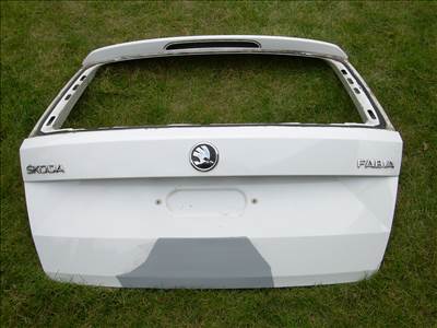 Skoda Fabia 3 csomagtérajtó kombi 2015-2021 6v9827159a