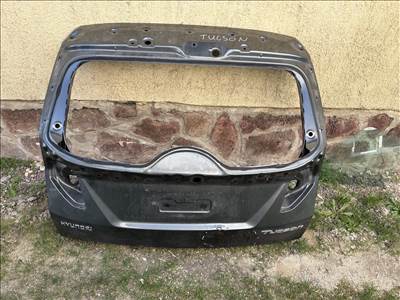 Hyundai Tucson (NX4) csomagtérajtó 