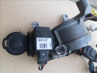 Smart for four gyújtáskapcsoló