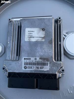 BMW 5 E60 530d Motorvezérlő 7 796 637 