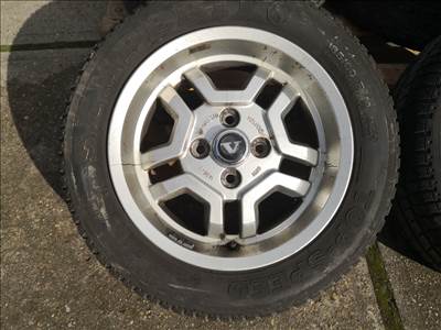 Volvo régi 14-es gyári alufelnik 4x100-as 