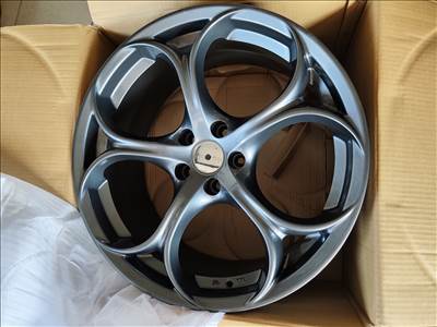 Alfa Romeo 159, Giulia, stb. 5x110 lyukosztású 8,5JJ 19" új alufelni