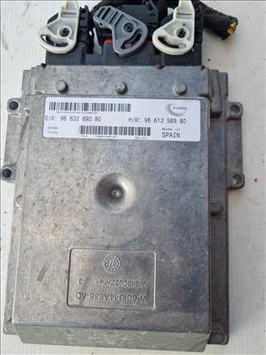 Citroën Jumper II motorvezérlő elektronika  dcu102