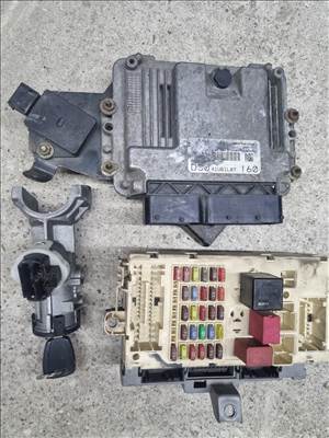 Fiat Ducato III motorvezérlő elektronika  0281014211