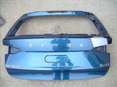 Skoda Octavia 4 csomagtérajtó kombi 2020-tól 5e7827159