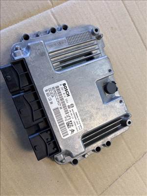 Peugeot 407 motorvezérlő  9662213380