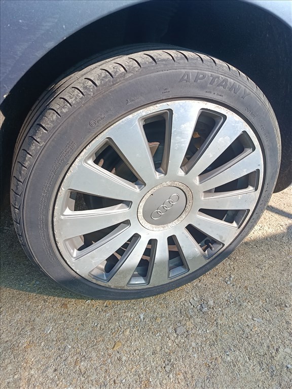 Audi A8 (D3 - 4E) (D3 - 4E) bontott alkatrészei 5. kép