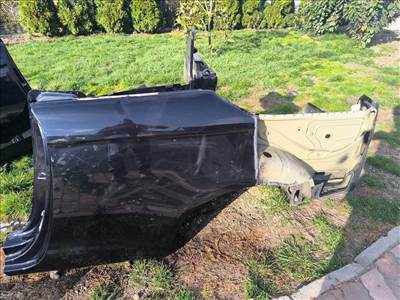 Volkswagen Eos bal hátsó sárvédő 