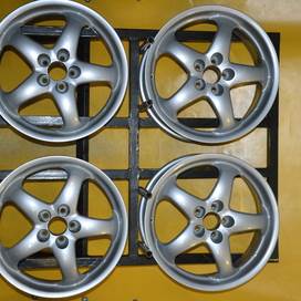 Enzo VW-Seat-Skoda-MG (2/5-2215)(HA3455275)(JF) Porfestett 17" 5x100 alufelni 