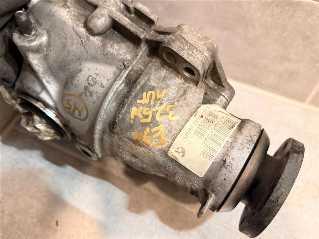 BMW E60,E61, E84, E90, E91, E92 3,91 első differenciálmű 31507533567 7533567 2. kép