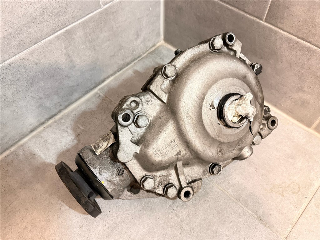 BMW E60,E61, E84, E90, E91, E92 3,91 első differenciálmű 31507533567 7533567 3. kép