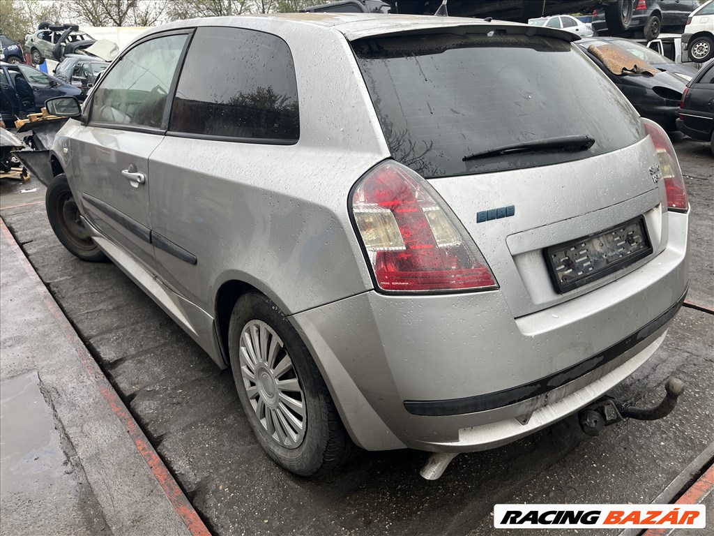 Fiat Stilo 1.8i bontott alkatrészei 2. kép