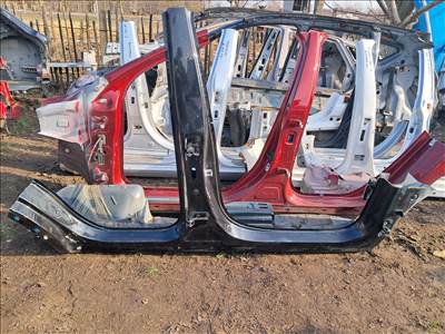 OPEL MOKKA Jobb küszöb 