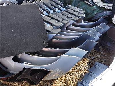 Opel Corsa D első lökhárítk