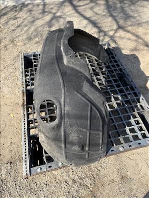 Audi A6 4F első dobbetét  4f0821133h 4f0821134h