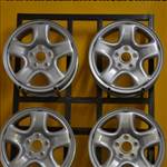 Toyota Rav 4-Suzuki (3945)Struktúr Porfestett 16" 5x114,3 lemezfelni 