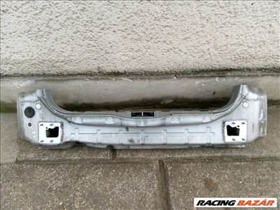 Opel Astra H kombi hátfal