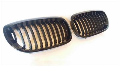 BMW E46 2003-2006 coupe cabrio facelift utáni lakkozott fekete vese