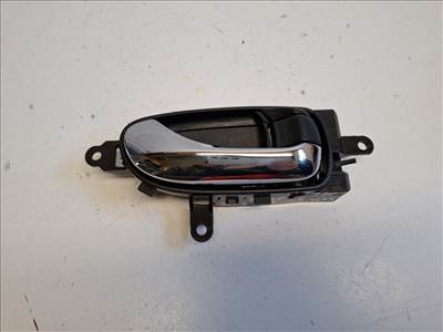 Nissan Leaf (ZE1) jobb hátsó belső kilincs