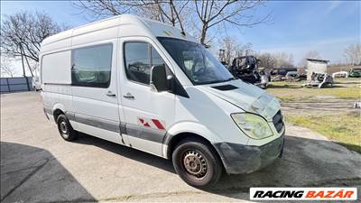 Mercedes Sprinter II (W906) bontott alkatrészei